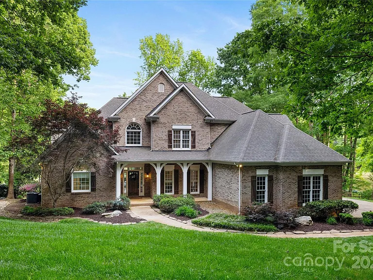 Dynamic Content Image